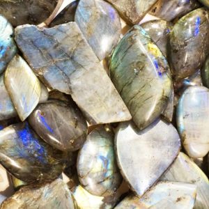 pierre labradorite vertus physiques