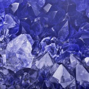 pierre saphir bleu histoire