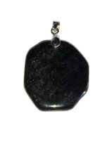 pendentif-obsidienne-noire-pierre-plate-02.jpg