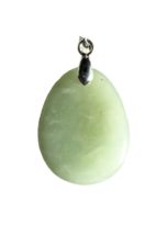 pendentif-jade-vert-pierre-plate-01.jpg