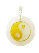 pendentif-cristal-de-roche-taoiste-yin-yang-02