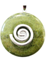 pendentif-epidote-pi-chinois-donut-spirale-argentee-40mm