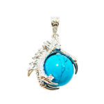 Pendentif Howlite bleue Main de Dragon