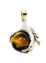 pendentif-oeil-de-tigre-main-de-dragon-02