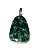 pendentif-seraphinite-pierre-roulee-03