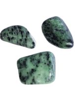 pierre-roulee-rubis-zoisite-01