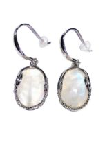 boucles-oreilles-pierre-de-lune-capucine-1.jpg