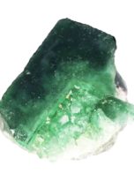 fluorite-de-madagascar-mcfrv01-01.jpg