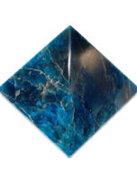 pyramide-apatite-bleue-entre-60-et-70mm-02.jpg