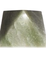 pyramide-aventurine-verte-60-70mm-01.jpg