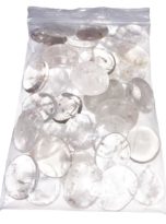 sachet-pierres-plates-cristal-de-roche-1kg.jpg